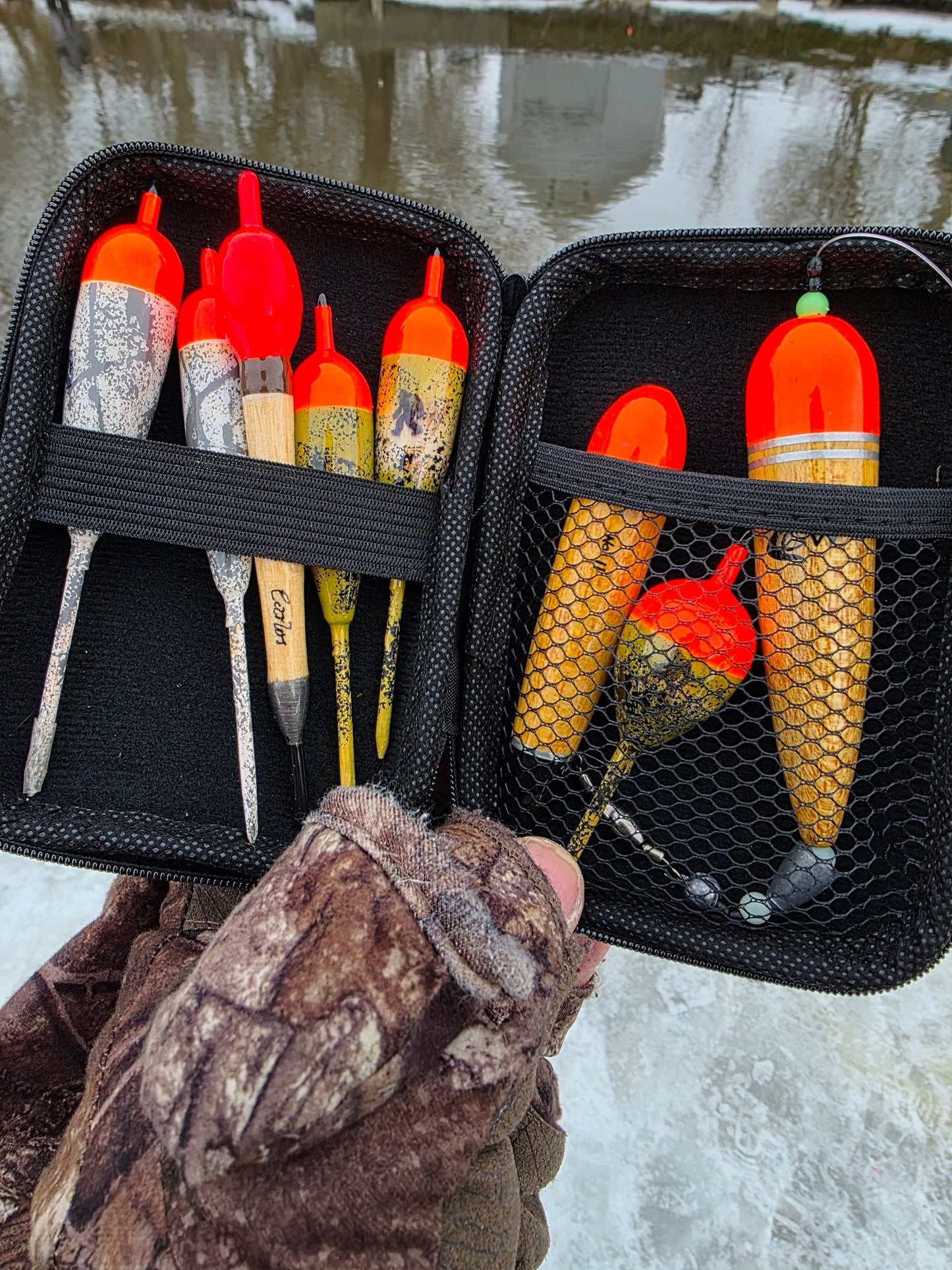 FLOAT LOCKER