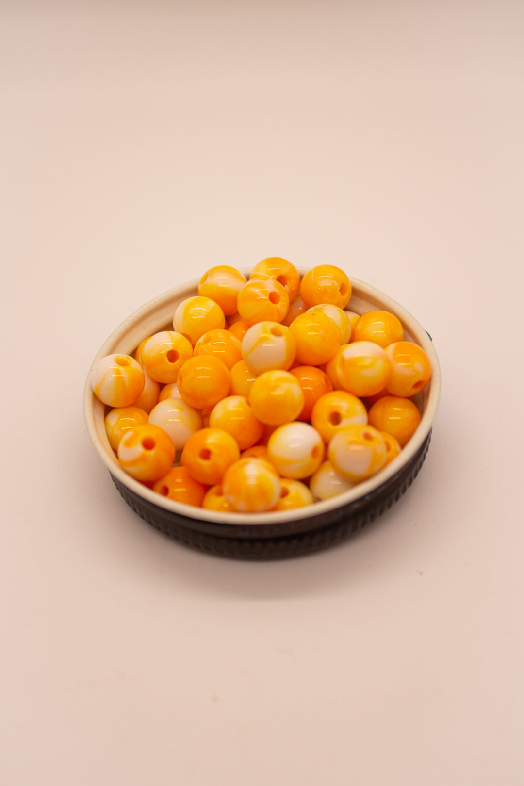 ACRYLIC- YELLO FROST 8MM
